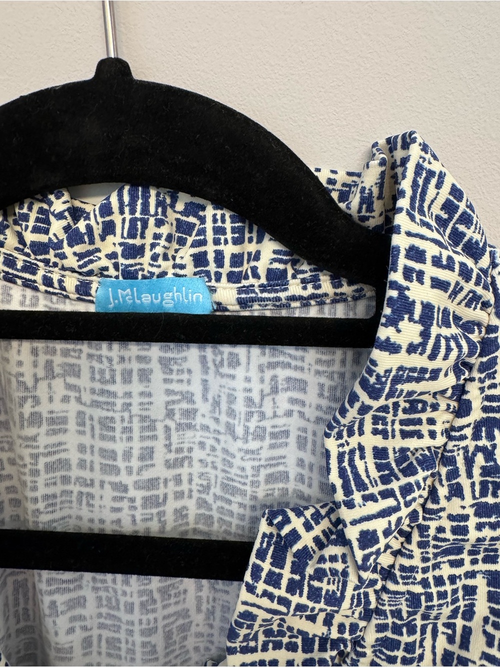 J. McLaughlin Blue & White Ruffle Collar Women's 3/4 Sleeve - Picture 2 of 3